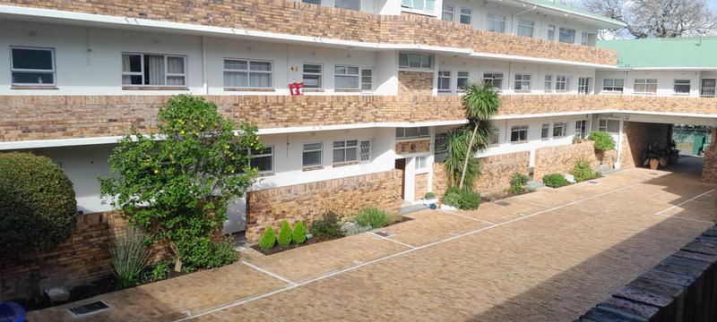 To Let 1 Bedroom Property for Rent in Newlands Western Cape